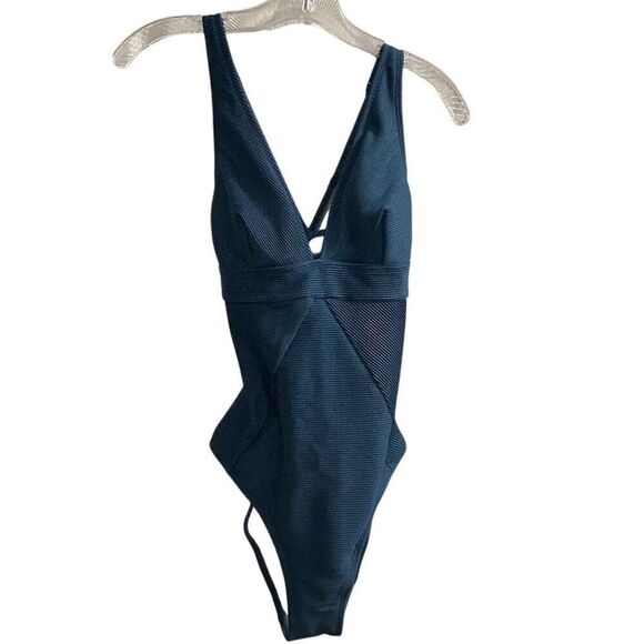 Cupshe Other - Cupshe Women's‎ Blue One Piece Swimsuit V-Neck Cross-Back Size S